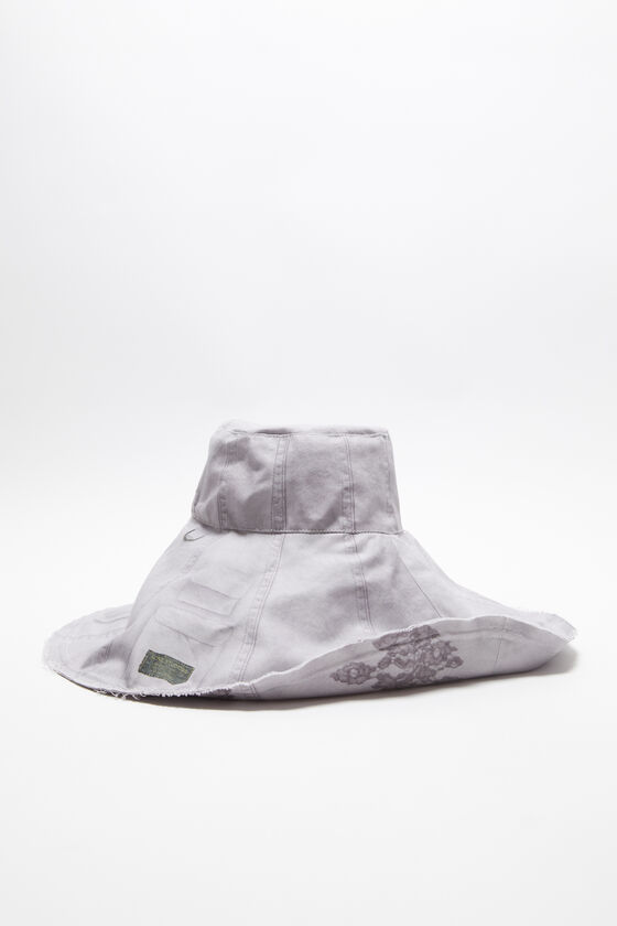 (image for) Sophisticated Wide brim reversible hat